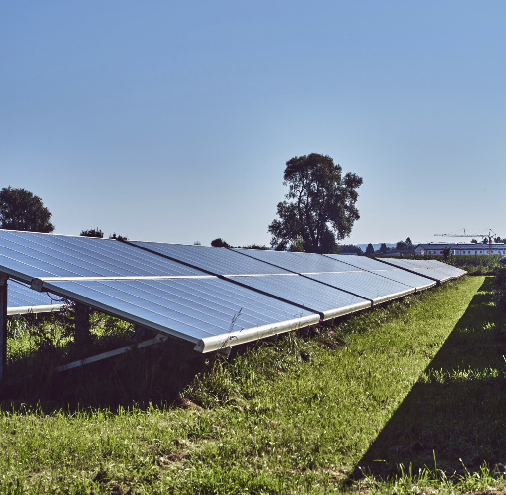 instalación placas solares en huerto solar