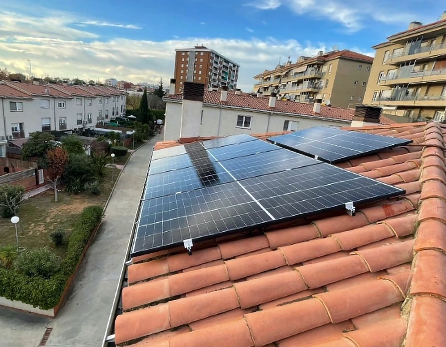 Instalación de placas solares en Sabadell