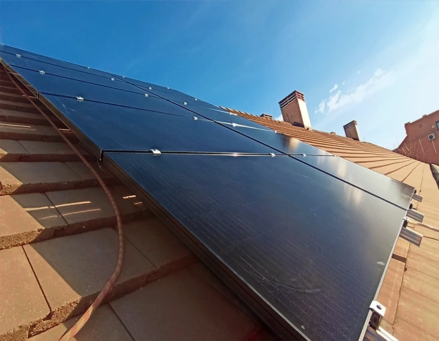 Instalación de placas solares en valdemoro